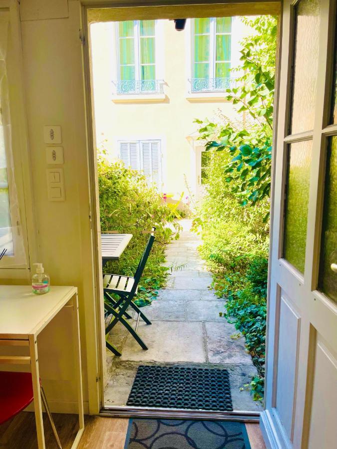 La Petite Maison Dans La Croix Rousse Holiday home Lyon
