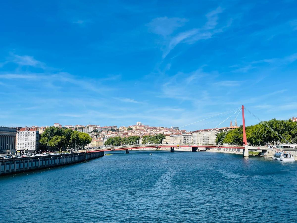 La Petite Maison Dans La Croix Rousse Casa de Férias *